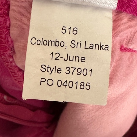 Women's Lilly Pulitzer Sloane Shorts 5" Side Zip Pink Womens Size 4 Excellent - Picture 7 of 7